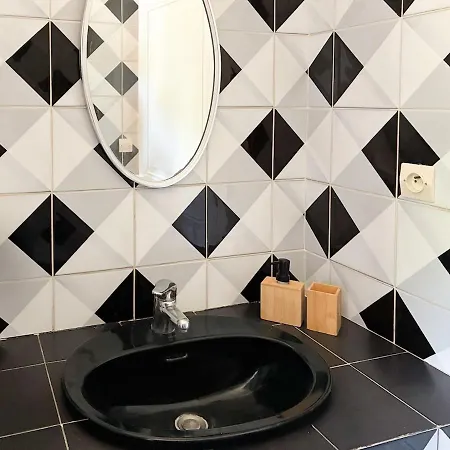 Apartament La Maria A Lugagnan