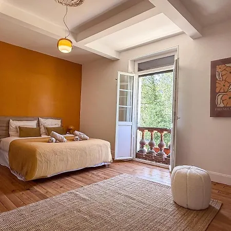 Apartament La Maria A Lugagnan